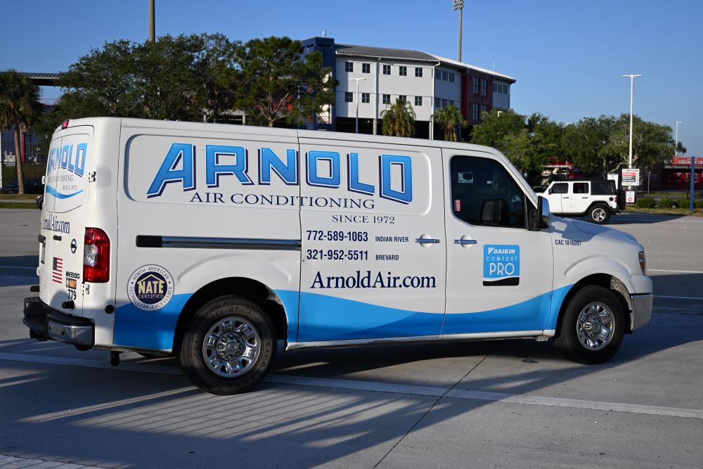arnold air van on street